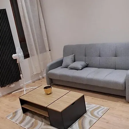 Dans Rue Calme Апартаменты Льеж