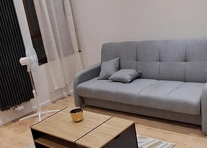 Dans Rue Calme Апартаменты Льеж